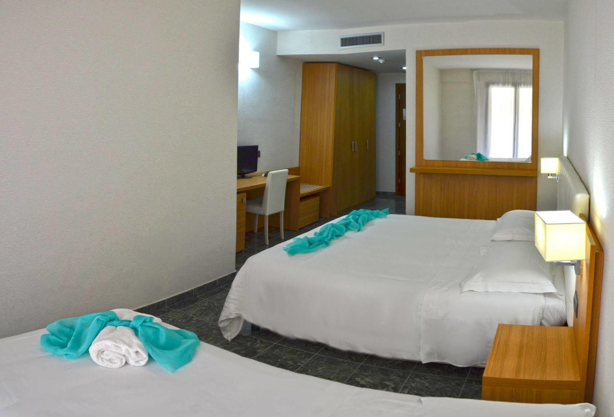 Vea Resort Hotel แมร์คาโต ซาน เซเวริโน ภายนอก รูปภาพ