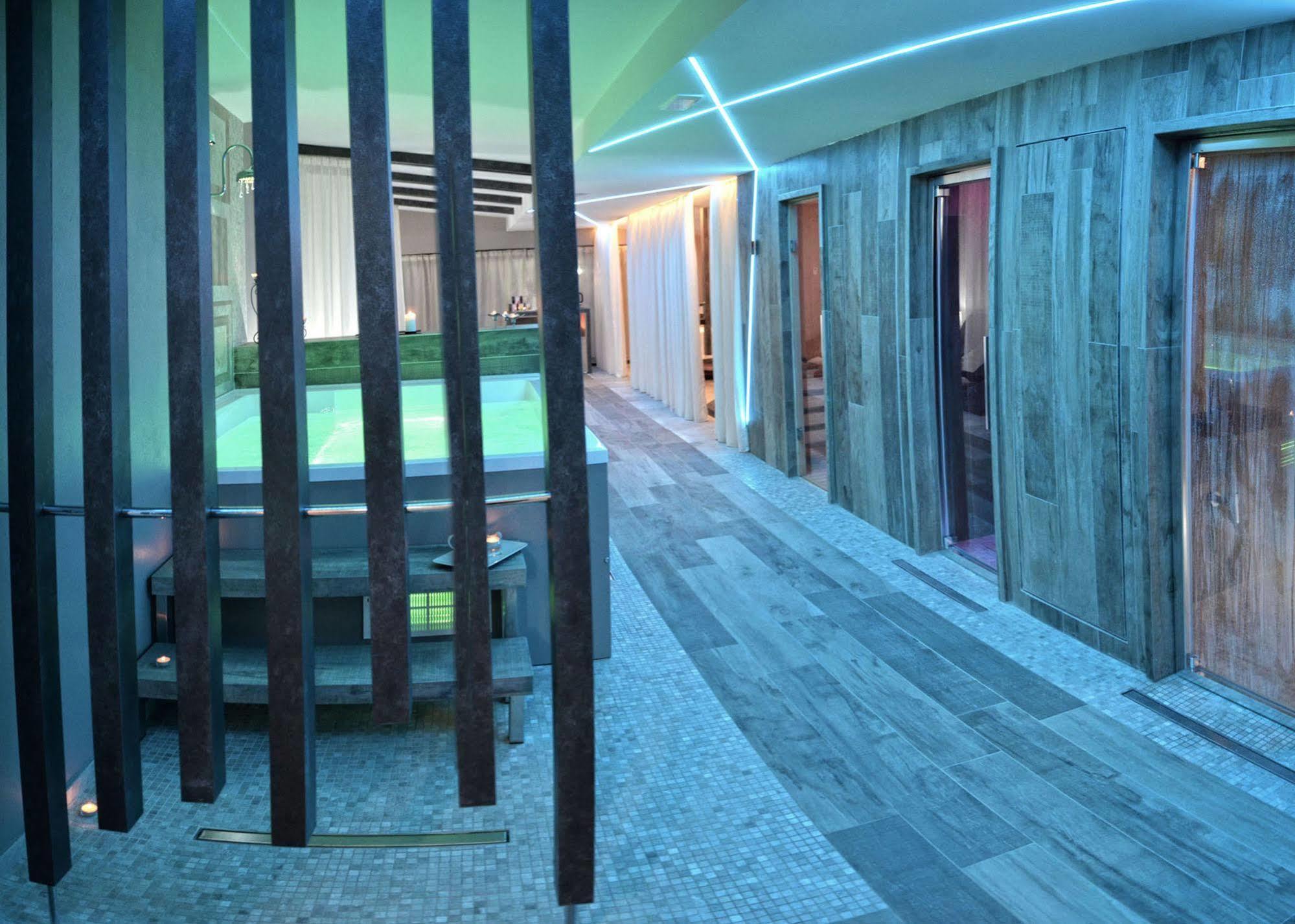Vea Resort Hotel แมร์คาโต ซาน เซเวริโน ภายนอก รูปภาพ