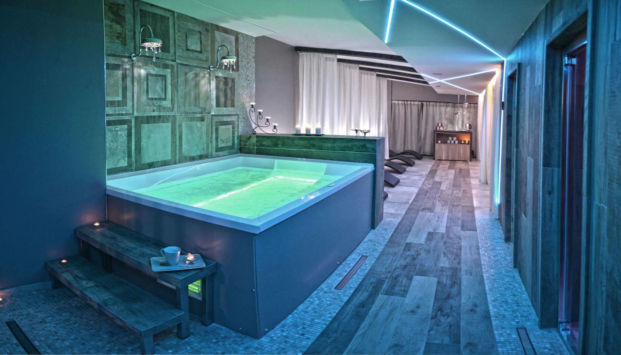 Vea Resort Hotel แมร์คาโต ซาน เซเวริโน ภายนอก รูปภาพ