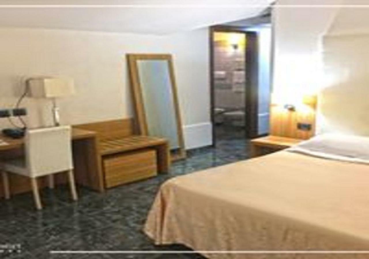 Vea Resort Hotel แมร์คาโต ซาน เซเวริโน ภายนอก รูปภาพ